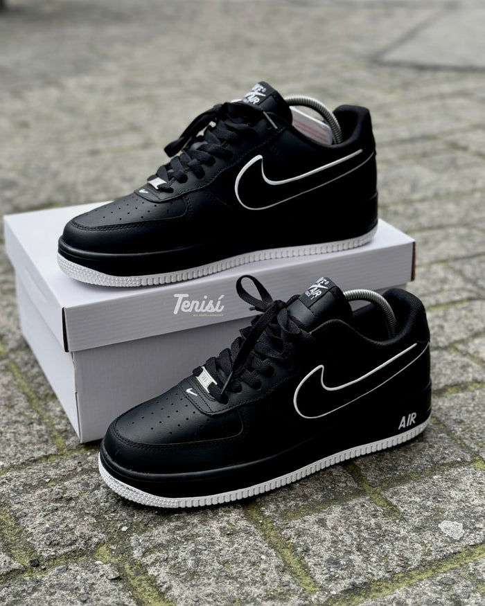 Nike Air Force 1 Low  “Panda” look 3
