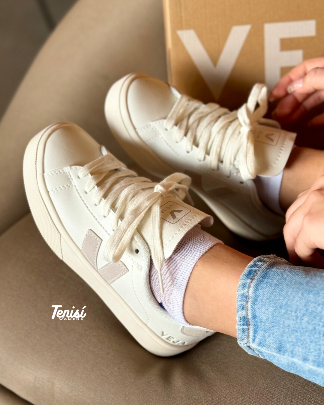 VEJA “Beige”