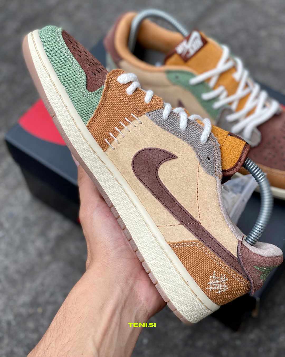 Air Jordan 1 Low “Voodoo” 