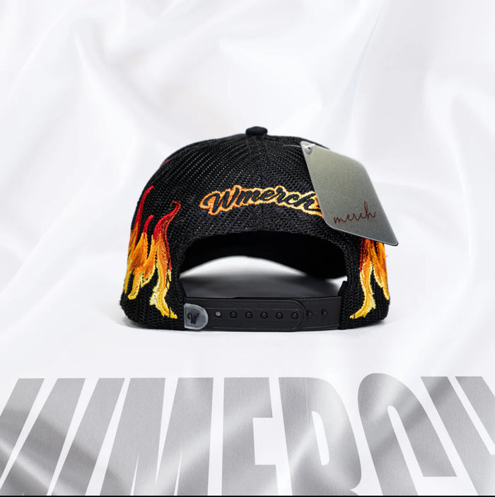 Wescol Cap “Fuego” W merch look 3