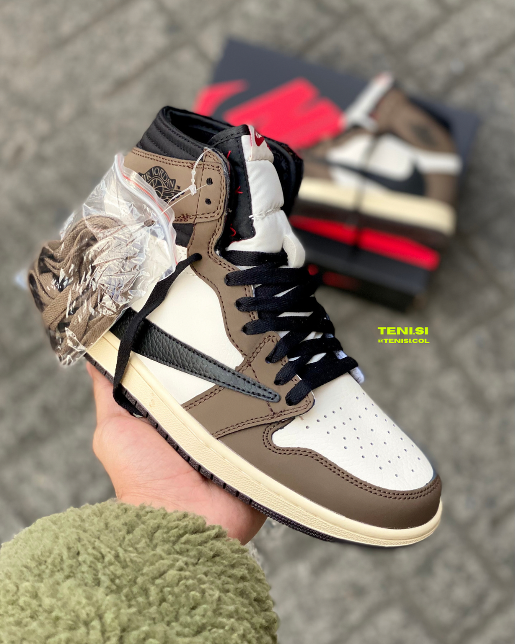 Air Jordan 1 High X Travis scott “Mocha”