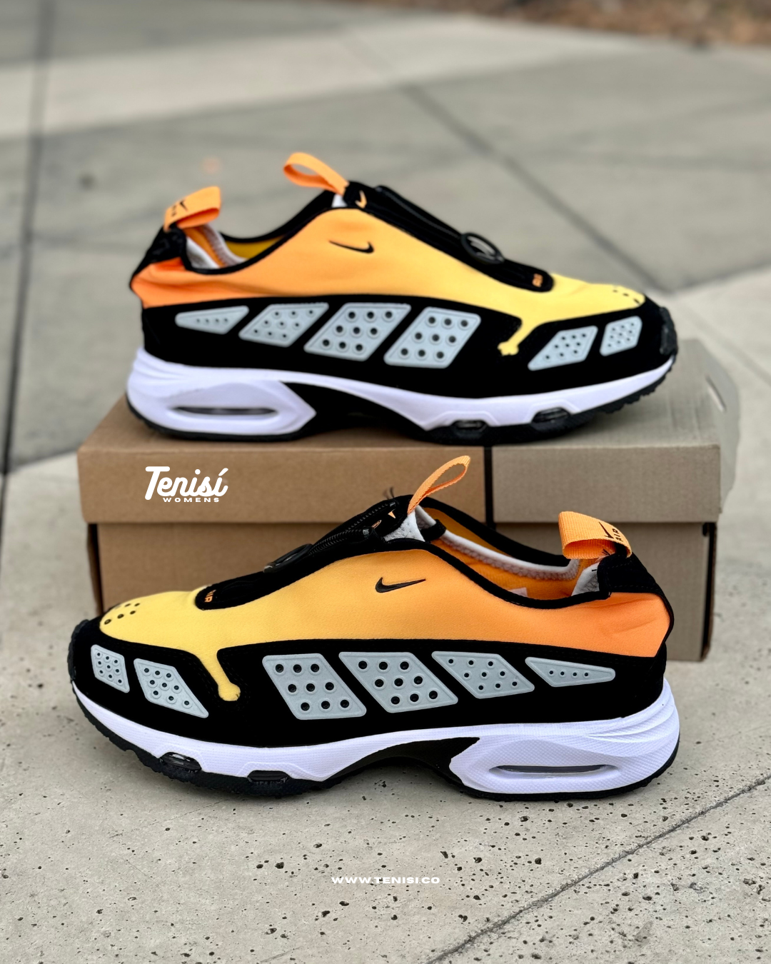 Nike Air Max SNDR “Canyon Gold”