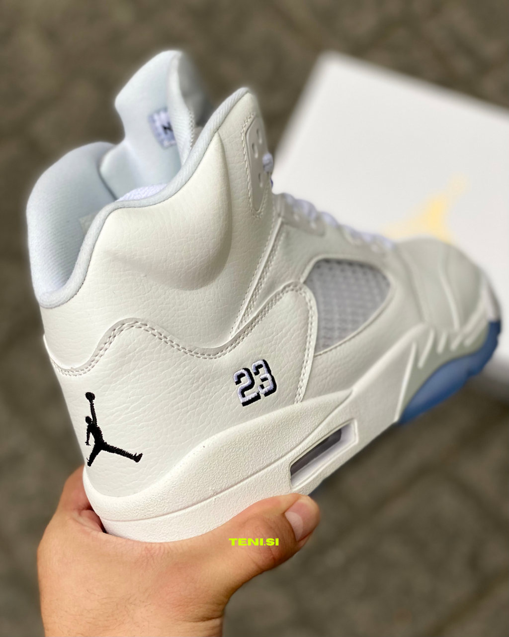 Air Jordan 5 “Stealth” 