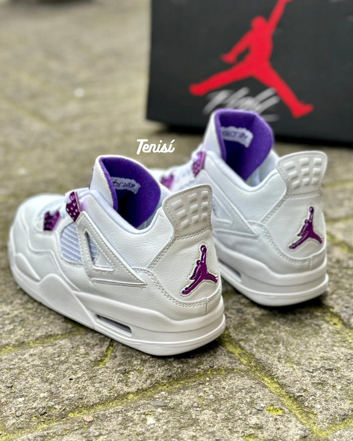 Air Jordan 4 “Metallic Purple” look 1