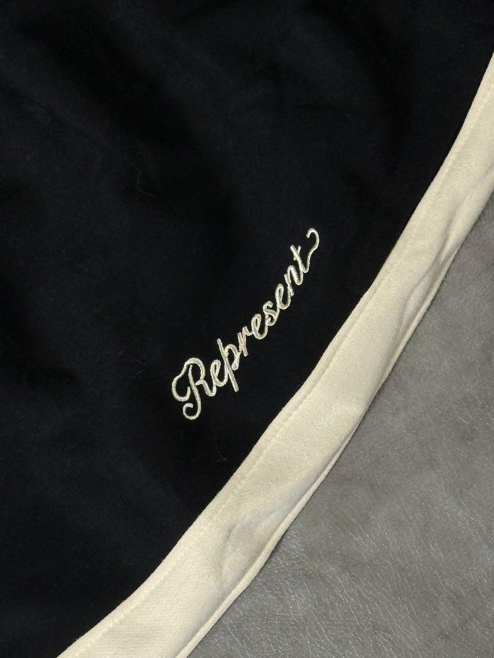 Jogger Represent look 3