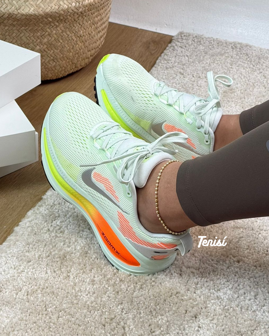 Nike Vomero 18 “Green”