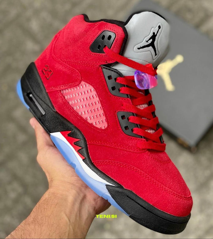 Air Jordan 5 “Toro Bravo” look 1