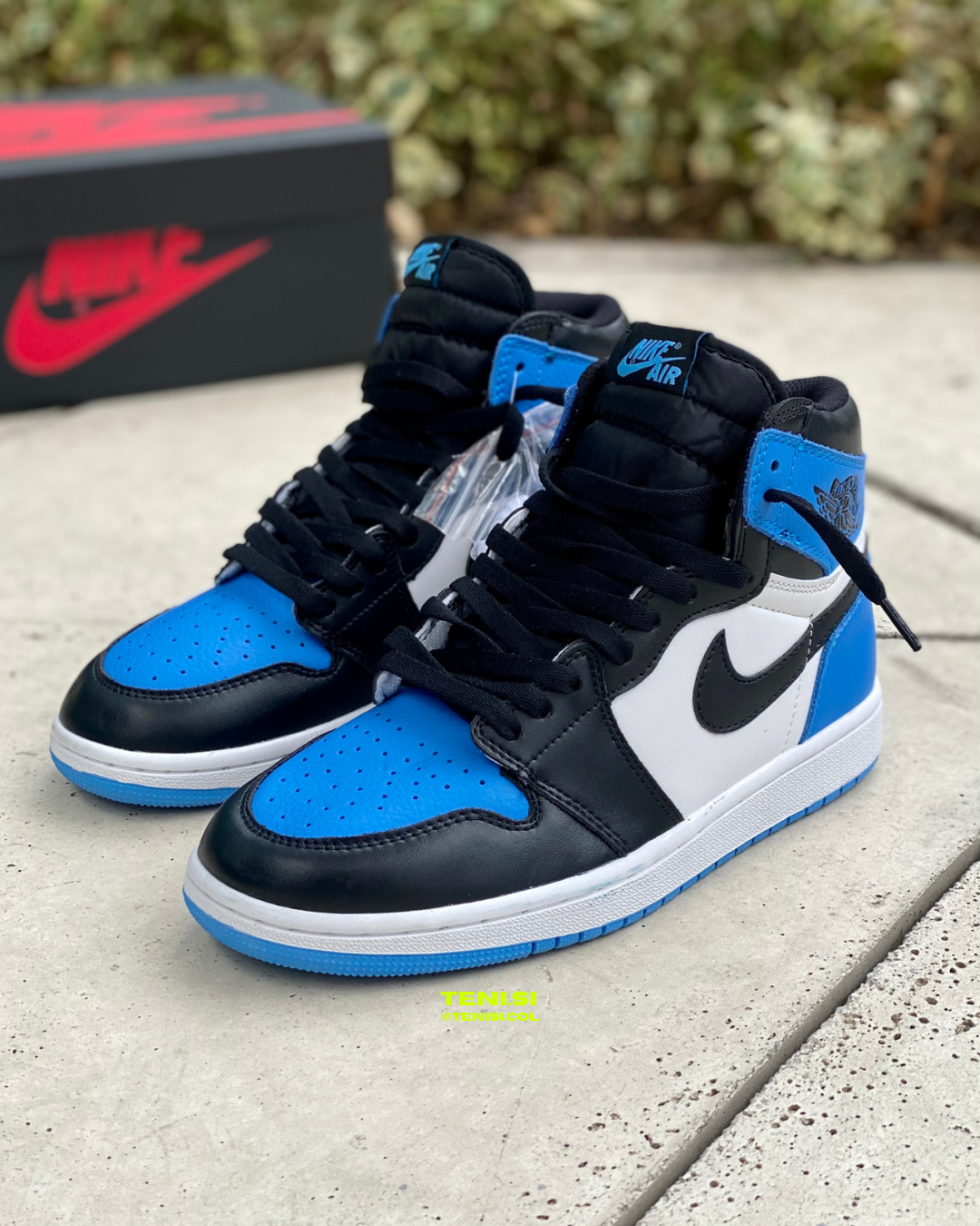 Air Jordan 1 High “UNC Toe” · Tenisí — Paga al recibirlo 🛵