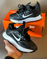 Nike Balleli “ Black / White” vista 1