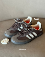 adidas Samba x Wales Banner “Brown” vista 1