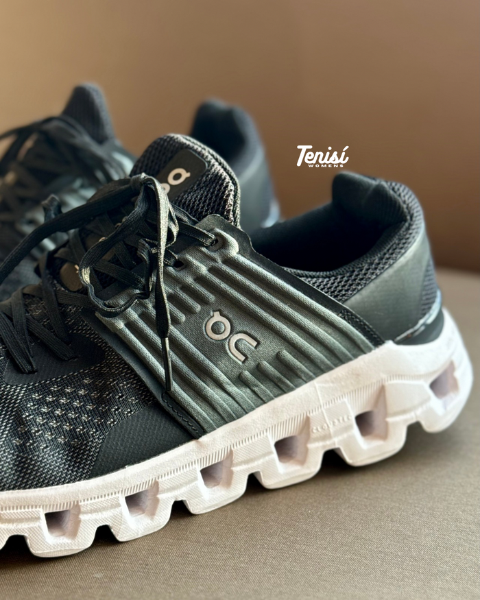 On Cloudswift Running look 1