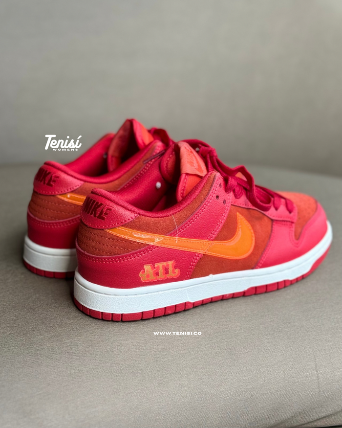 Nike Dunk Low “Atlanta” look 5