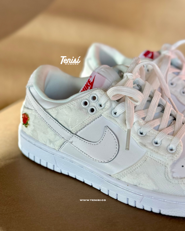 Nike Dunk Low “Give Her Flowers” look 1