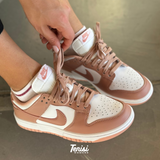 Nike Dunk Low “Rose Whisper” vista 1