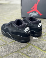 Air Jordan 4 RM “Black Cat” vista 3