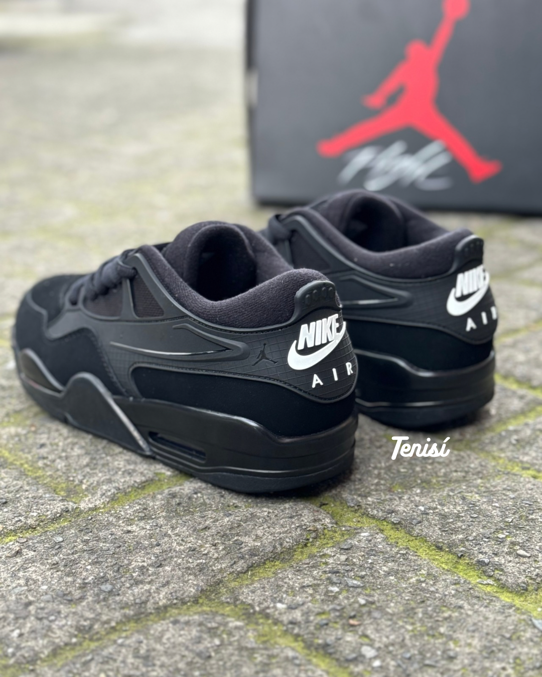 Air Jordan 4 RM “Black Cat”