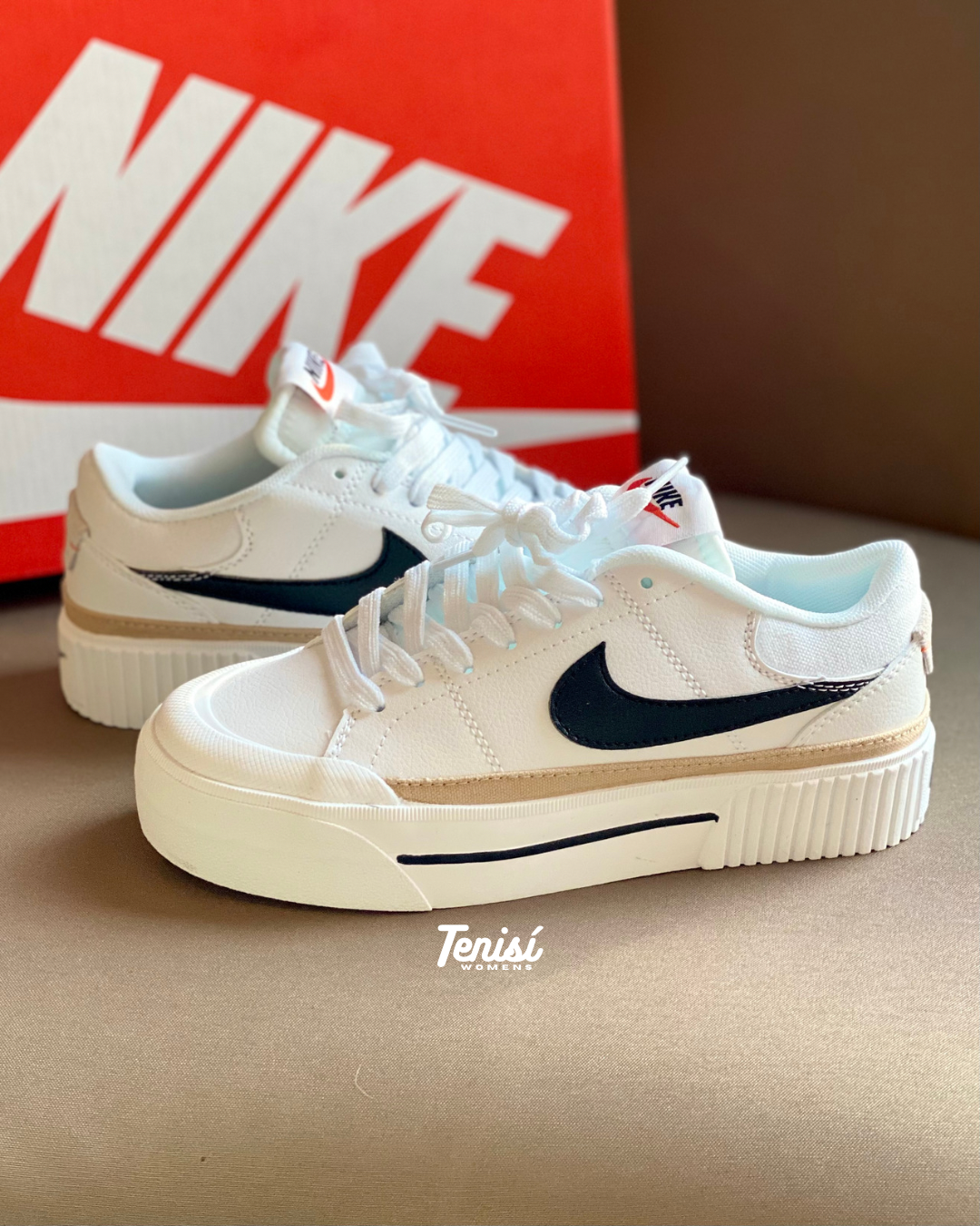 Nike Court Legacy “White”