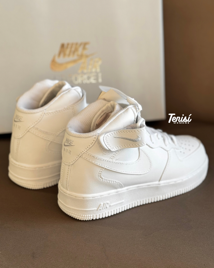 Nike Air Force 1 Mid “Triple White” look 5