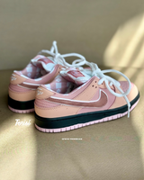 Nike Dunk Low Lobster Pink vista 2