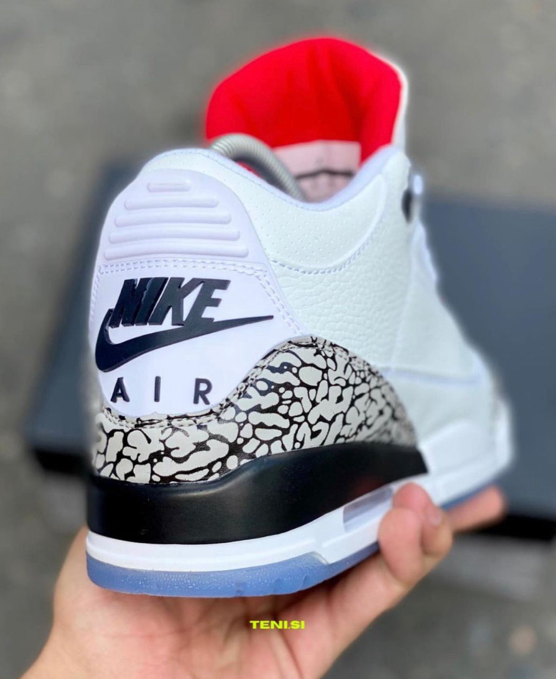 Air Jordan 3 "White Cement"