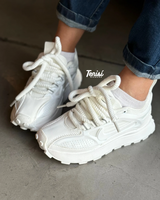 Nike Balleli “White” vista 4