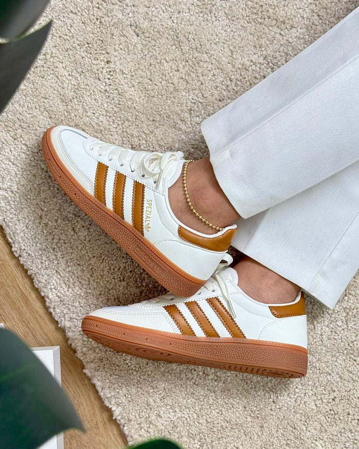 adidas Spezial “White” look 1
