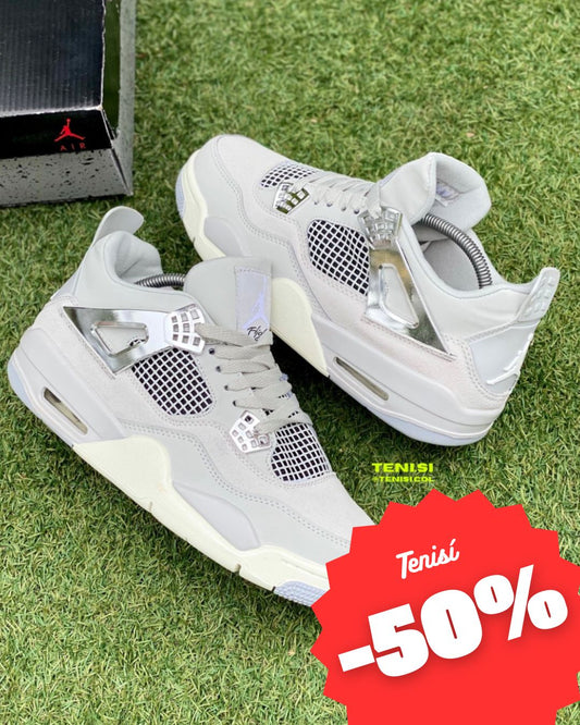 Air Jordan 4 “Frozen Moment”