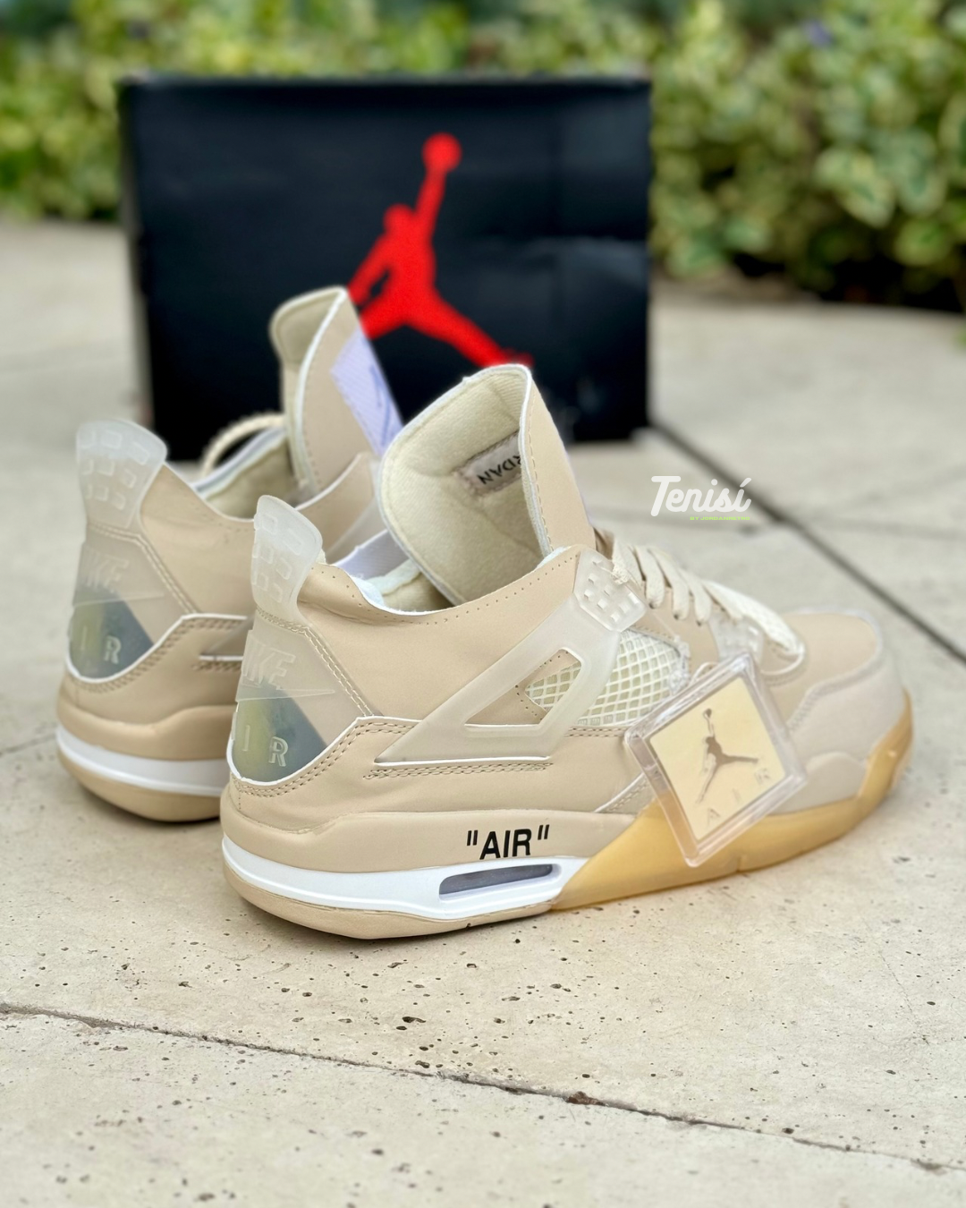 Air Jordan 4 Retro X Off White
