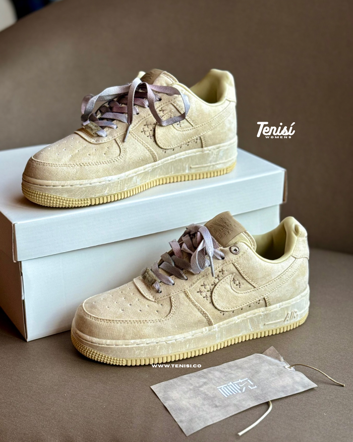 NIKE AIR FORCE 1 LOW NAI-KE TAN CANVAS look 4