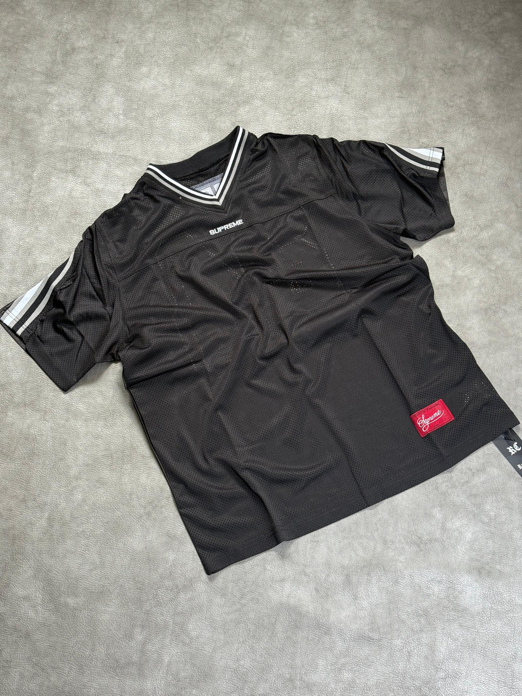 Jersey Supreme “Black”