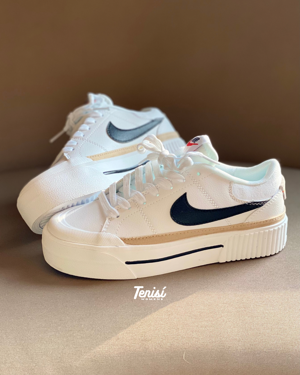 Nike Court Legacy “White”