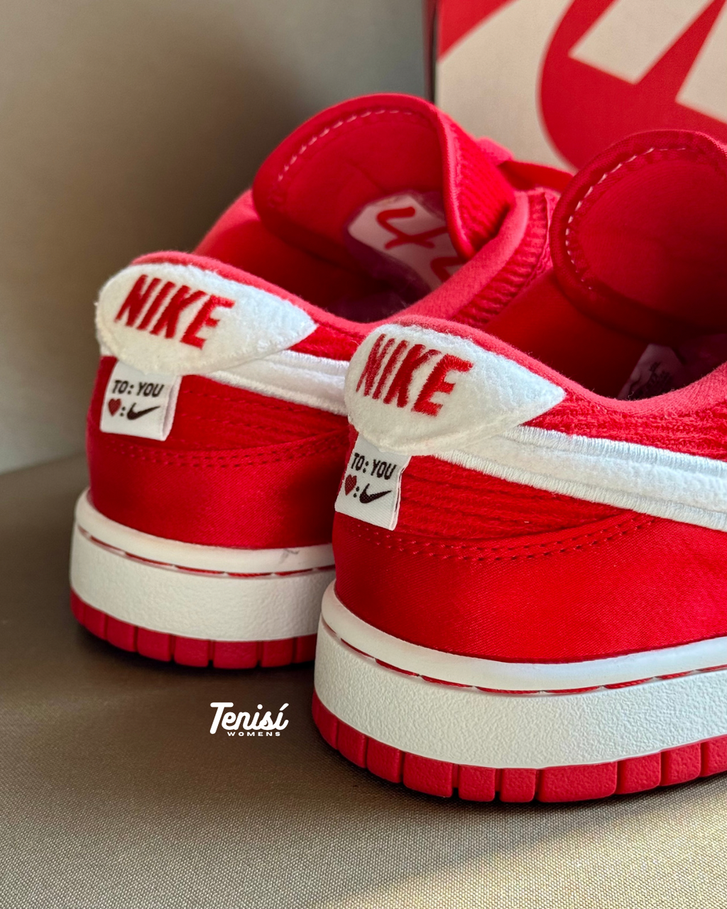 Nike Dunk Low “San Valentine”