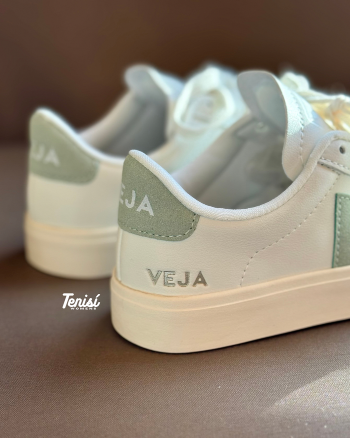 VEJA “Green” look 2