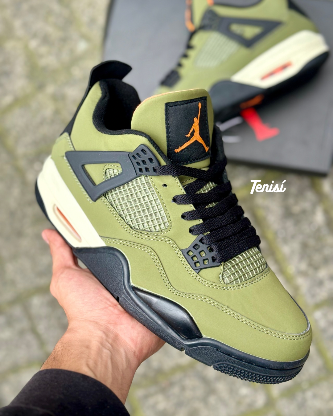 Air Jordan 4 “Undefeated”