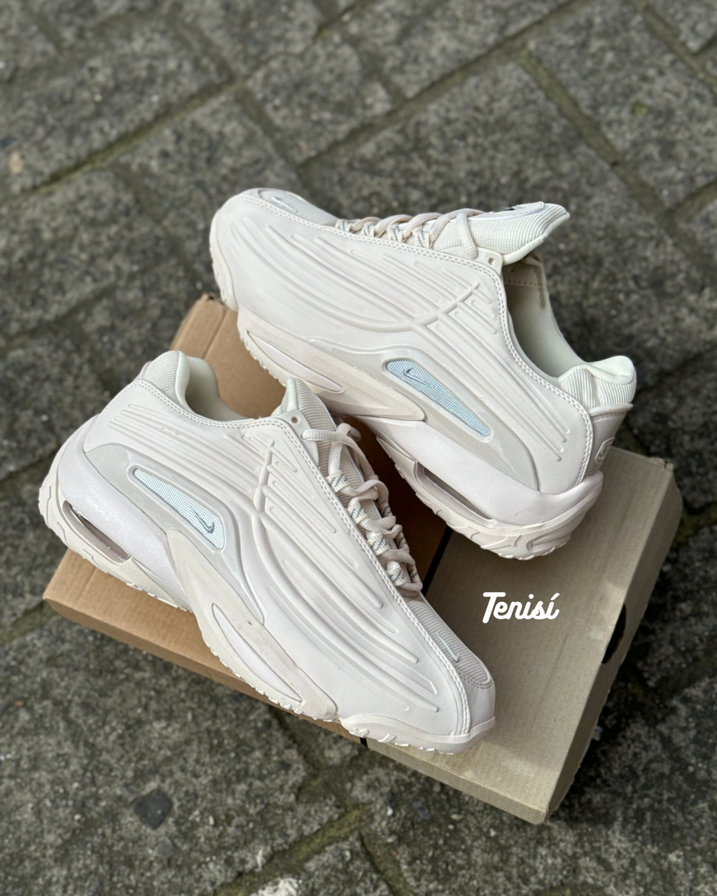Nike Nocta Hot Step X Drake “Beige”