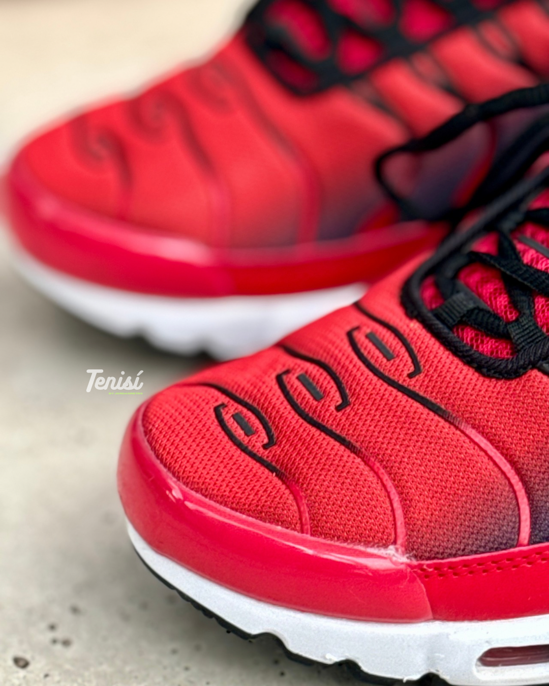 Nike Air Max TN “Red”