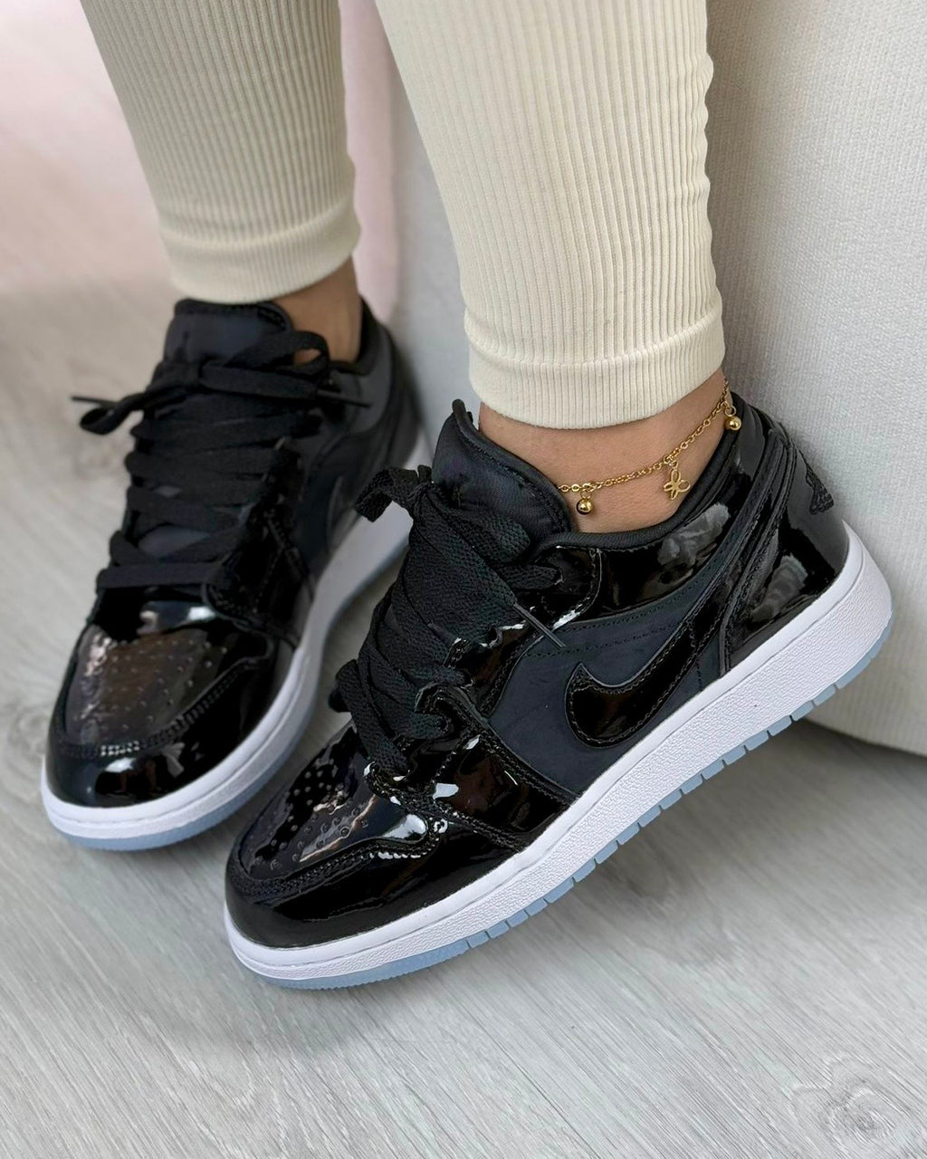 Air Jordan 1 Low “Space Jam”