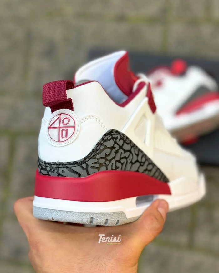 Jordan Spizike Low own “Fire Red” look 5