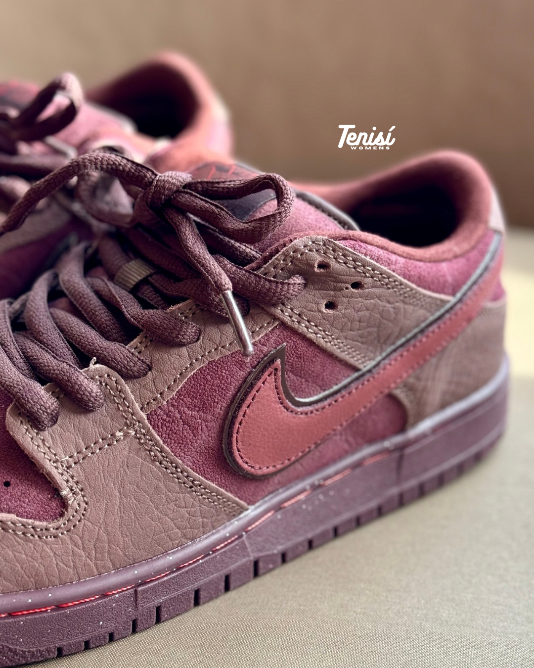 Nike Dunk Low Sb “City Of love”