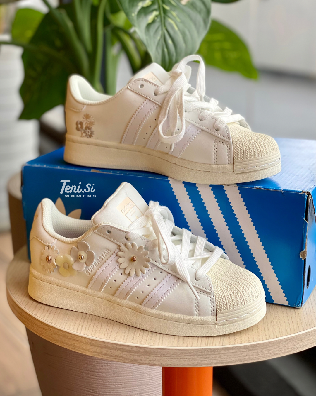 adidas Superstar “Flowers”