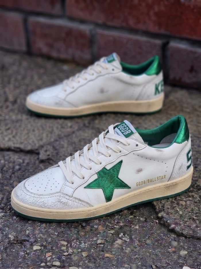 Golden Goose Ball Star "Green Star" look 1