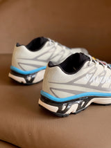 MM6 Maison Margiela x Salomon XT-6 "Cream Blue" II vista 2