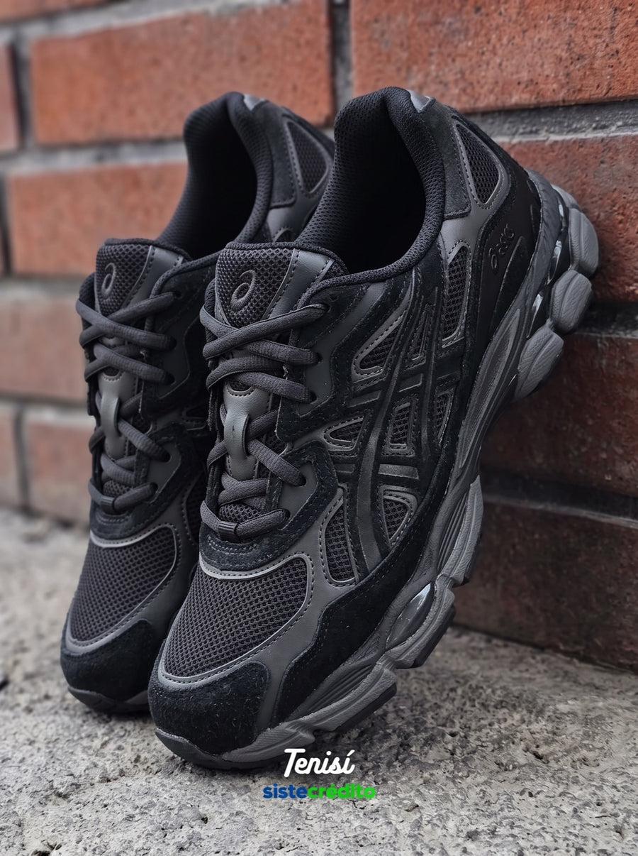 Asics Gel-NYC "Triple Black" — pago contra entrega en Colombia