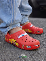 Crocs Classic Clog x Cars "Lightning McQueen" vista 3