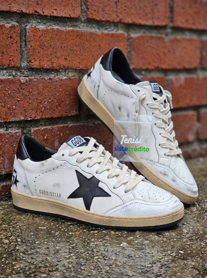 Golden Goose "Ball Star Black" look 1
