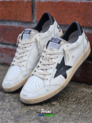 Golden Goose "Ball Star Black"