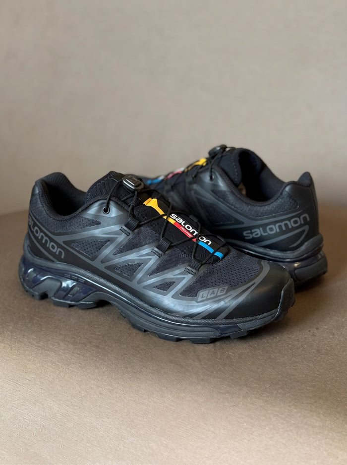 Salomon XT-6 "Black Phantom" II look 1