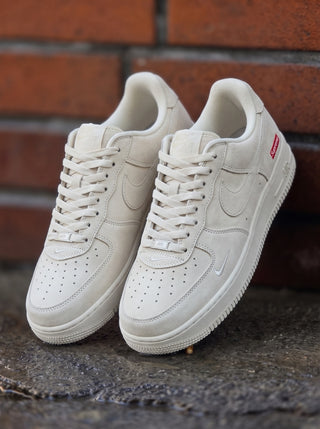 Nike Air Force 1 Low x Supreme "Beige"