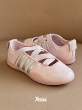 adidas Taekwondo by Caroline Hu x Edison Chen "Sandy Pink" vista 2
