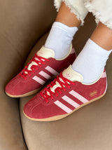 adidas Tokyo "Burgundy Pink" vista 2